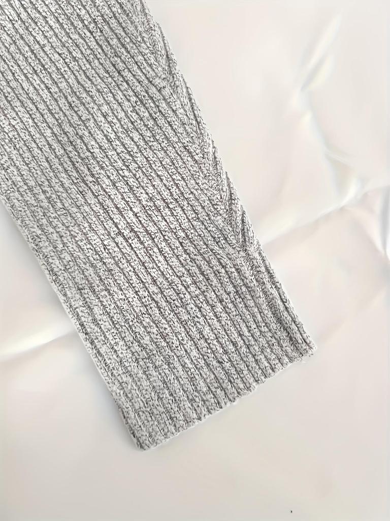 M32766 Zip Pullover Sweater