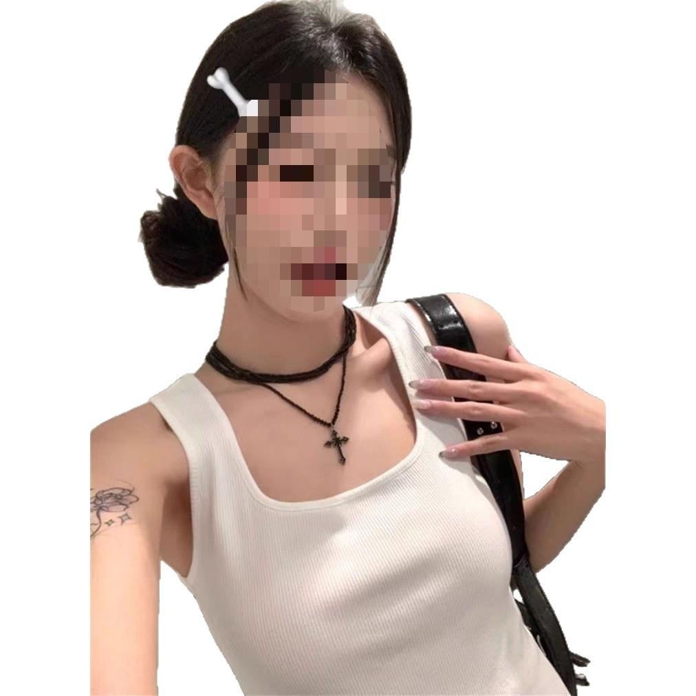 [Same hem as the original] White U-neck vest, suspender dress, women's summer sexy sweet babes tide