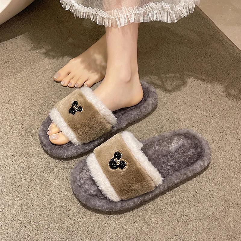Fashion Fluffy Women's Slippers Home Cartoon Luxury Designer Winter Woman Shoes Flat Elegant Plush Indoor Footwear Fuzzy Fur Slides New