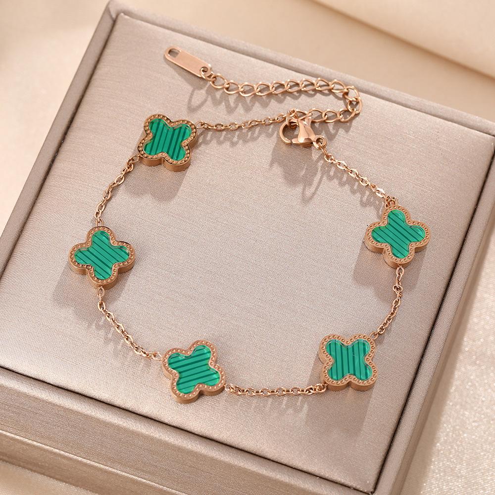 Luxe Titanium Staal Vierbladig Klaver Armband in Koreaanse Stijl met Ingelegde Diamanten voor Vrouwen - Kleurvast