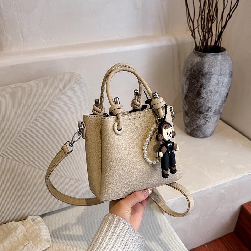 Sommer neuer Mode-Stil vielseitige Tragetasche tragbare Schulter schräg über die Schulter Damenhandtasche