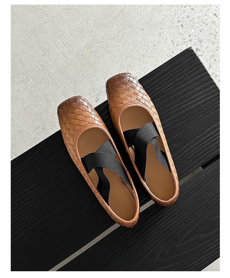 Super soft runaway egg roll shoes cowhide Mary Jane 2025 low heel round head ballet cross strap leather soft sole single shoes women