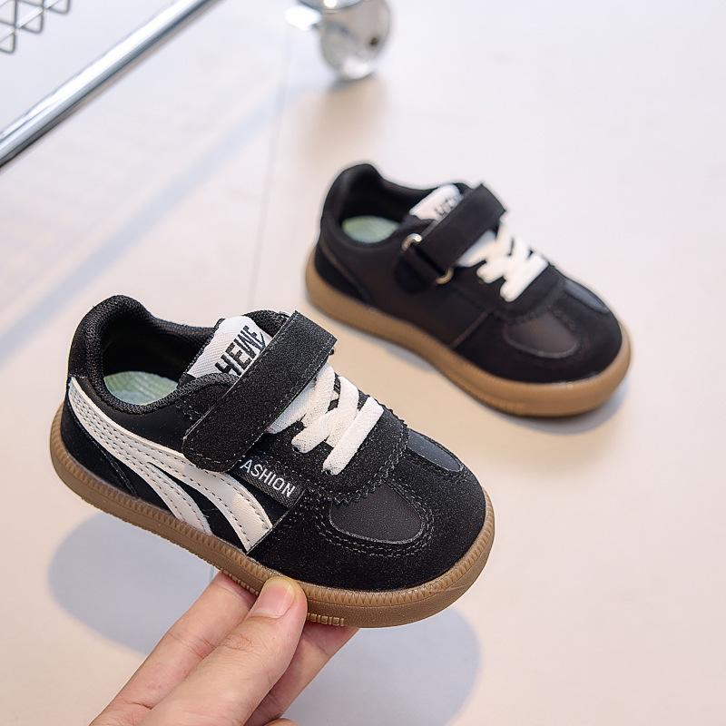 Children's sports shoes 2025 new spring and autumn soft-soled non-slip board shoes boys and girls casual shoes baby German training shoes