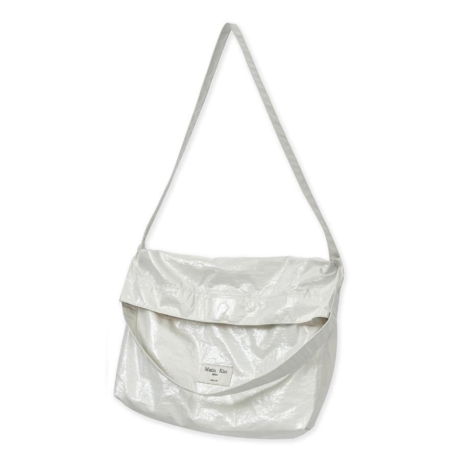[Matin Kim] GLOSSY LIGHT TWO WAY BAG - 2 Colors (Ivory / Black)