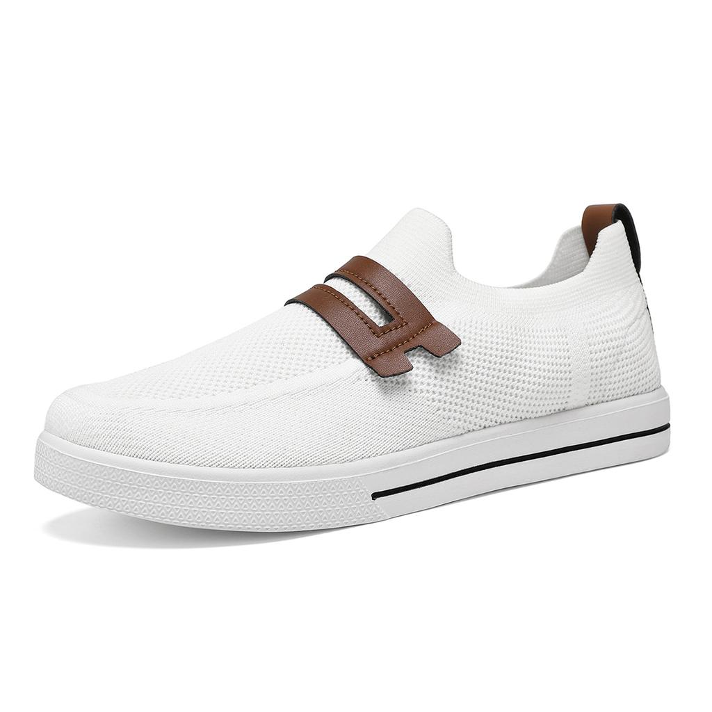 46 Large Size Breathable Flying Mesh Casual Shoes a New Style of Slip-on Board Shoes Students Non-slip Wear Sports Shoes