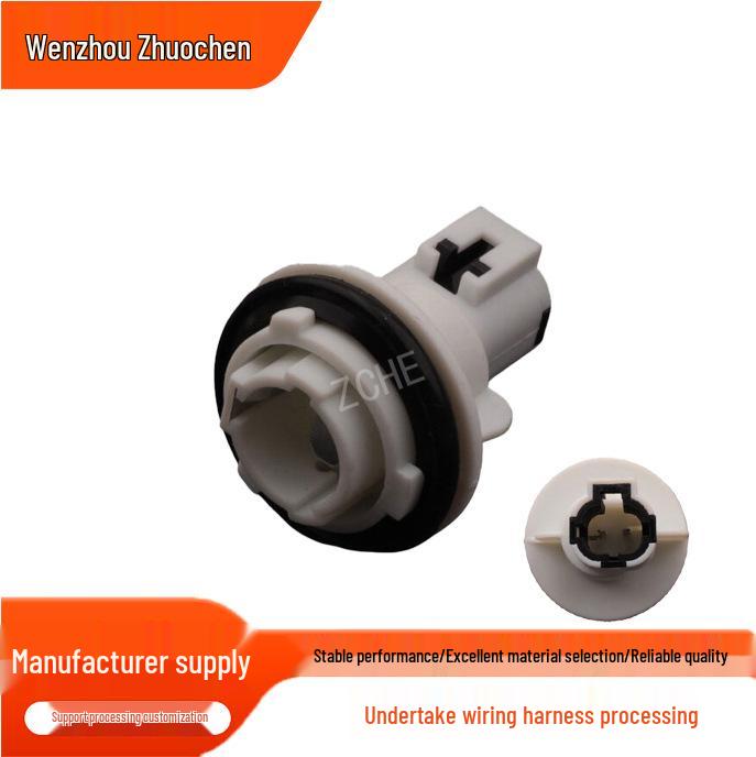 Automotive Lamp Holder Socket 7123-8520-40 / PB015-02320 / 90069-81052