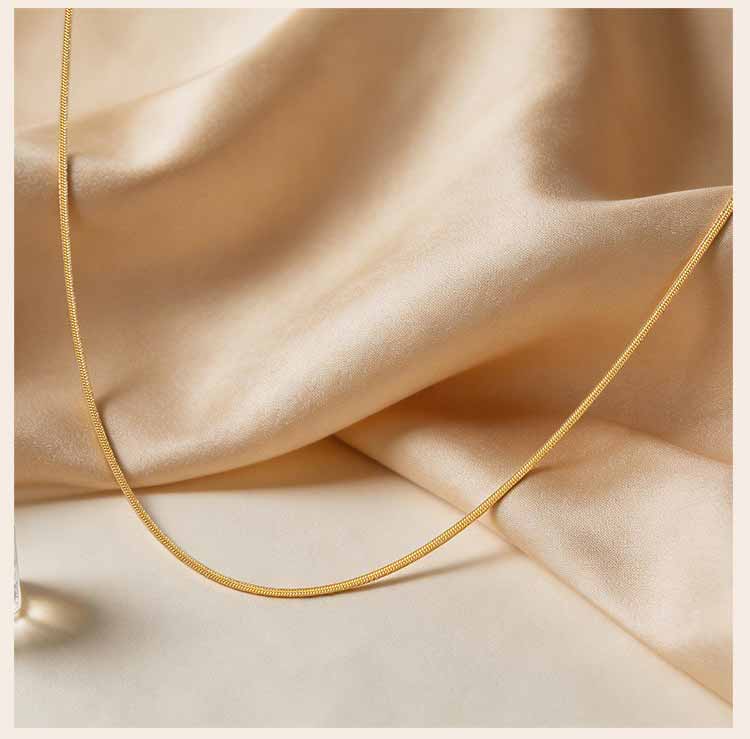 Minimalistische Schlangenkette Halskette, Anlaufgeschützt 18K Vergoldeter Edelstahl Dünn Vielseitig Basis Layering Schmuck