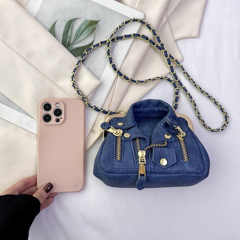 Personalized small clothes bag 2025 new Korean version fashion rivet trend single shoulder women's clip buckle crossbody small square bag pu