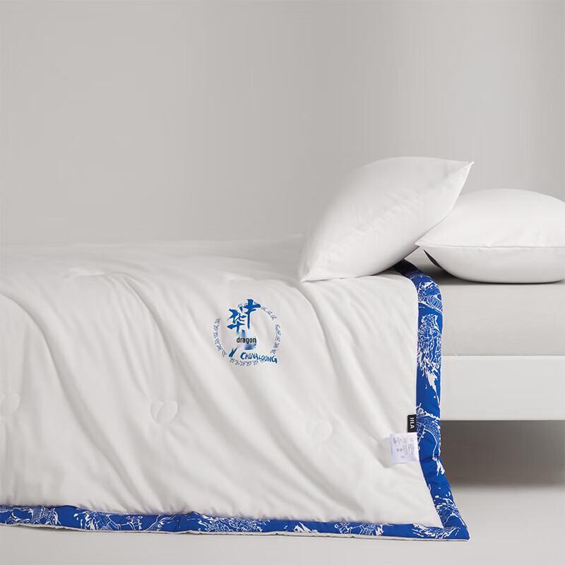 Hailan Home Soy Fiber Summer Quilt