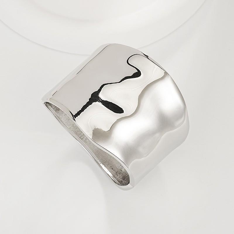 Interlocking Ring Open Bangle - European & American Light Luxury Design for Women