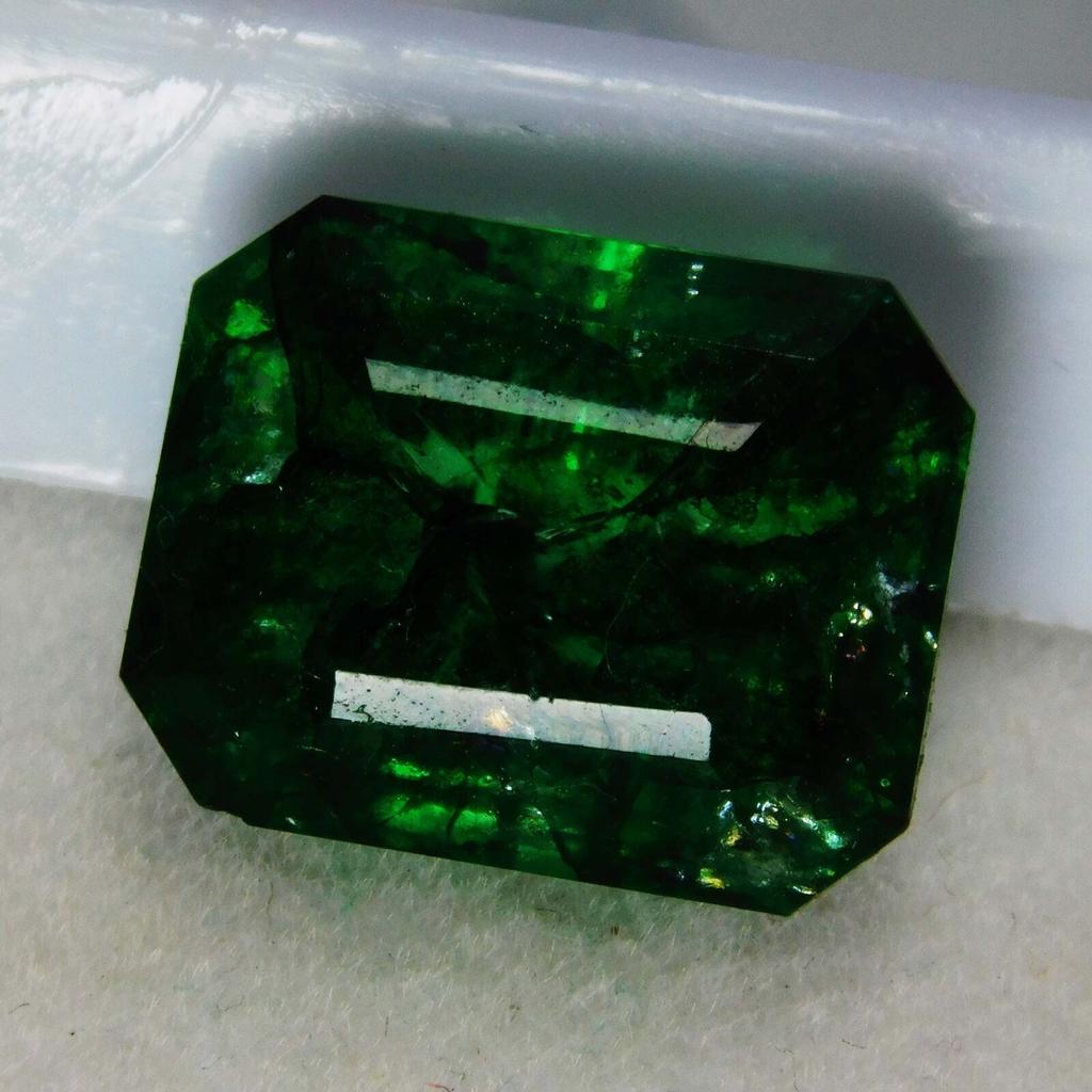 Precious Natural AAA+ Emerald Green Emerald Cut 9.96 Ct CERTIFIED Loose Gemstone 1A-3883a