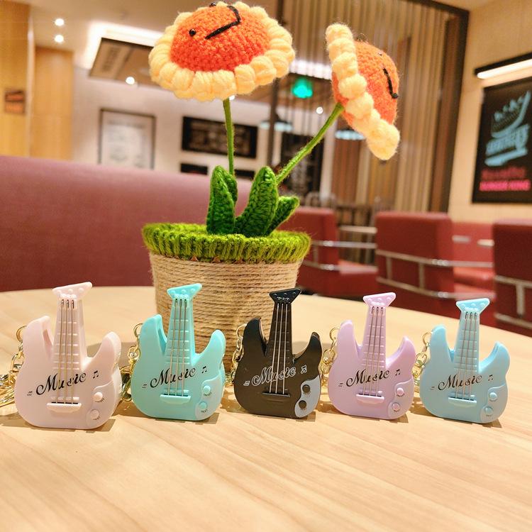 Mini Handheld Guitar Game Keychain Claw Machine Pendant for Kids