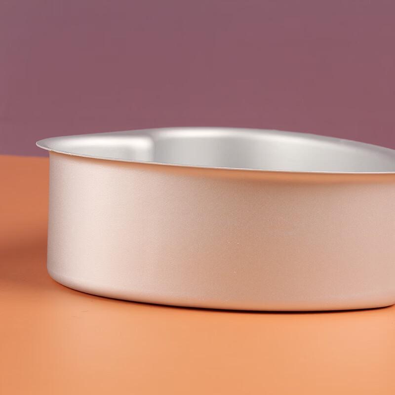 

Wutuo 8-inch Heart-shaped Cake Mold