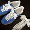 2 Paar Elegante Weiße Spitze Schleife Schnürsenkel - 120 cm Lang V-Ausschnitt Koreanischer Stil, für Sneaker flache Schuhe Hochzeitsschuhe
