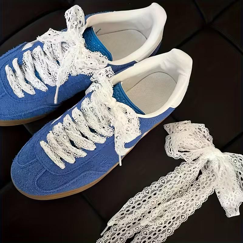 2 Paar Elegante Weiße Spitze Schleife Schnürsenkel - 120 cm Lang V-Ausschnitt Koreanischer Stil, für Sneaker flache Schuhe Hochzeitsschuhe