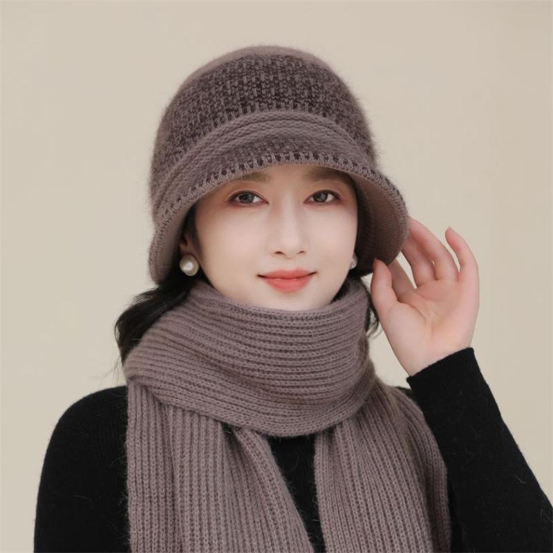 Mütze Damen Herbst und Winter Kältebeständige Strickmütze aus Kaninchenfellimitat Thermo-Waschbeckenmütze Verdickte Wollmütze mit Ohrenschutz für Radfahrer mittleren Alters und Ältere