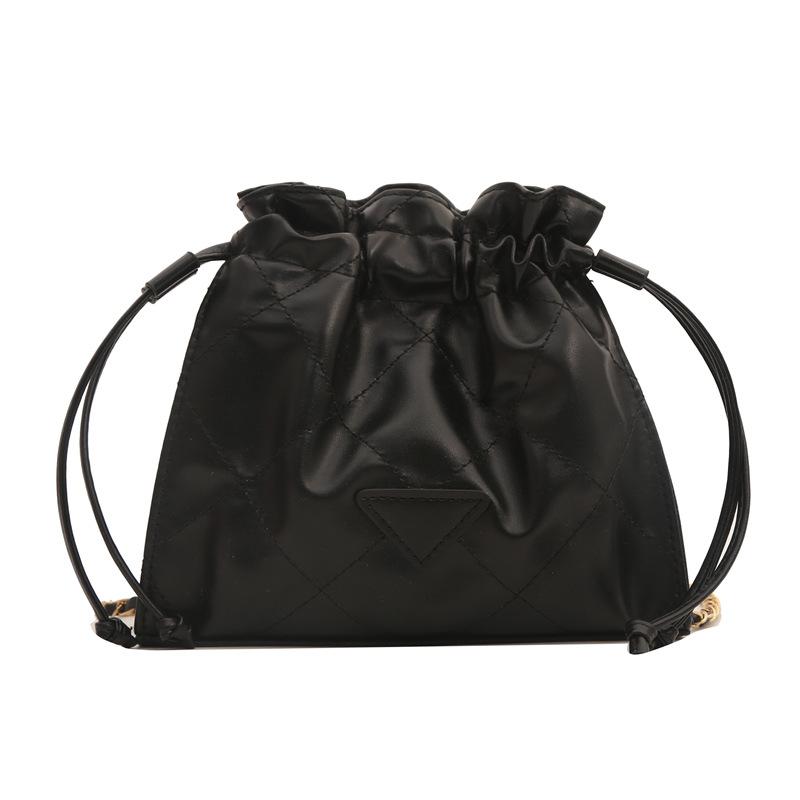 

Сумка-ведро для иностранного газа с вышивкой большой емкости 2024 года, популярная сумка для отдыха и путешествий, модная сумка-тоут чёрный