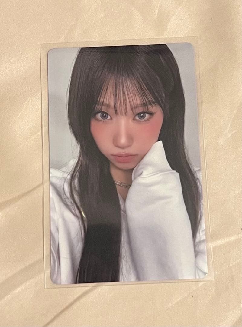 

[USED] izna Fancon CD Purchase Bonus: Jung Eun