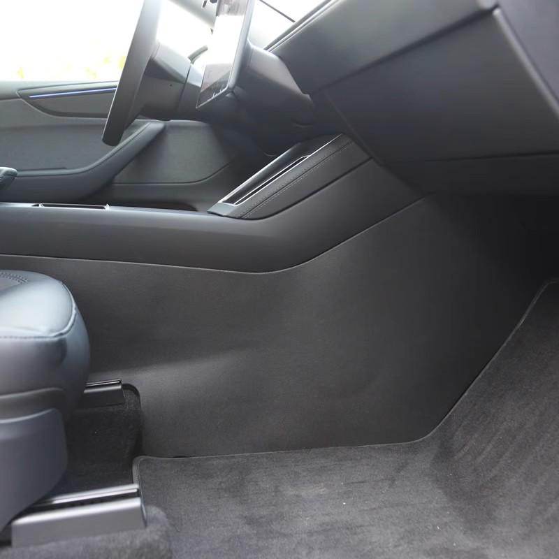 Anti-Kick TPE Corner Protectors for Tesla Model Y Center Console