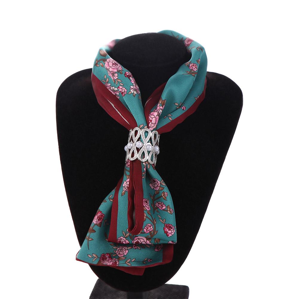 Hollow Out Metal Elegant Clothing Accessory Square Women Brooches Scarf Buckle Shawl Buckle Pearl