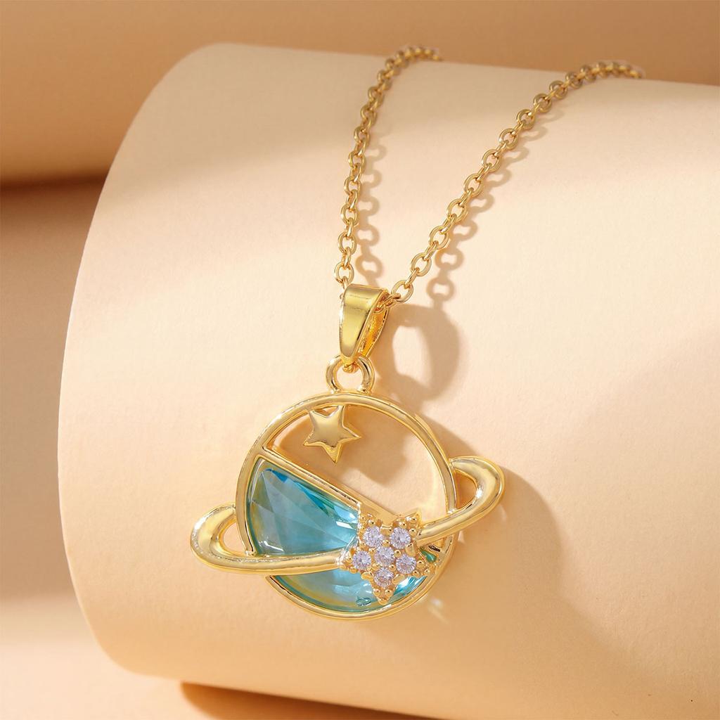 Locket-shaped Blue Planet Necklace Accessory for Women, Simple and Elegant Lockbone Chain Accessory for Women