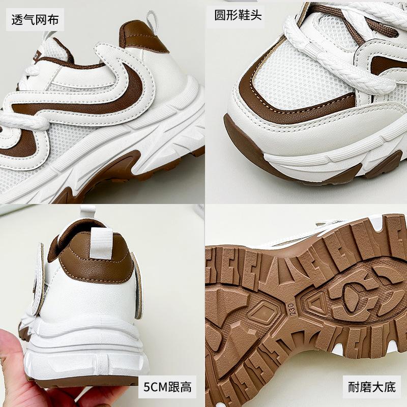 Kvinner uformelle sklisikre joggesko plattform joggesko med snøring Pustende Komfortable løpesko Netting i kunstskinn Flate tennissportssko