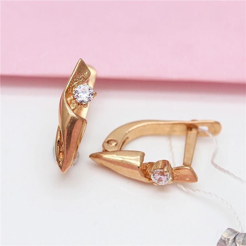 Фиолетовые Золотые Серьги Простые и Модные, Инкрустированы Цирконами, Застежки-Гвоздики Покрыты Розовым Золотом.