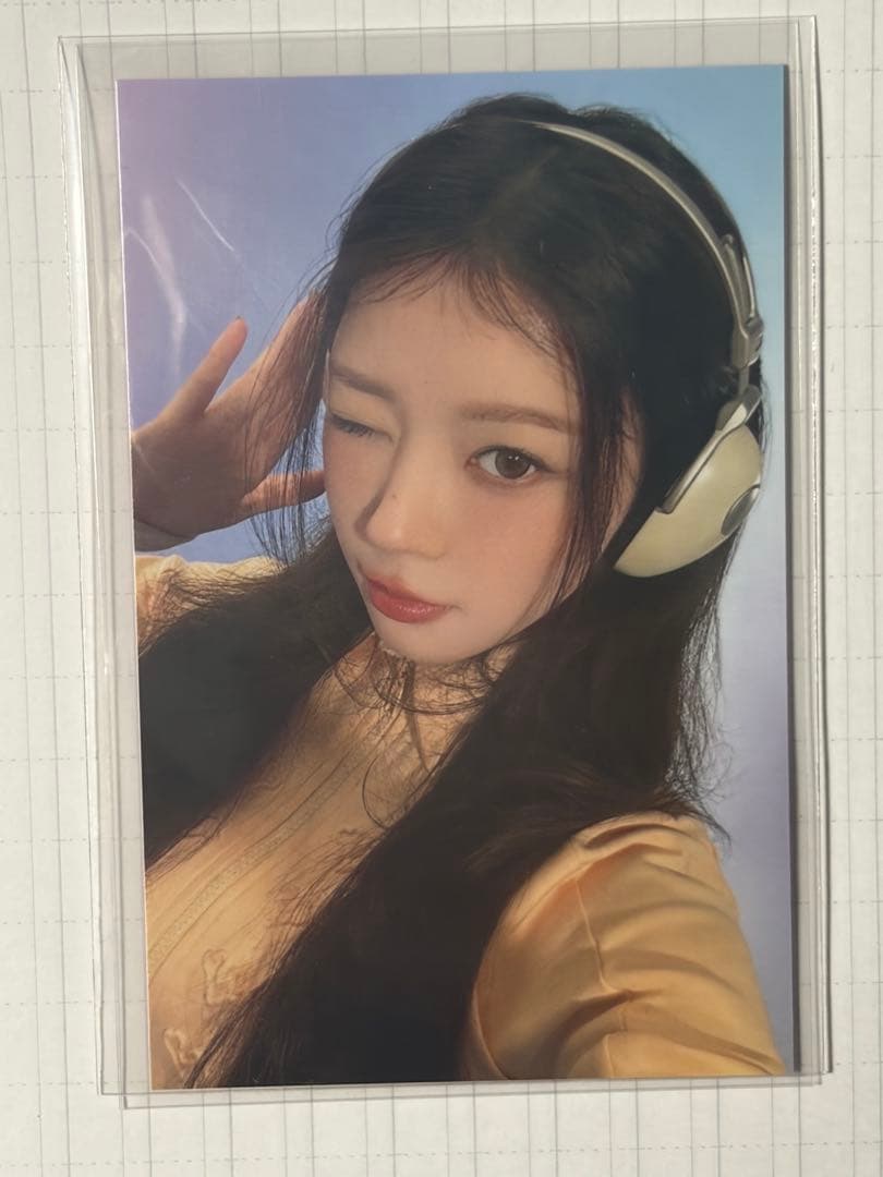 [USED] ILLIT Mocha Bonus Trading Card PRESS START