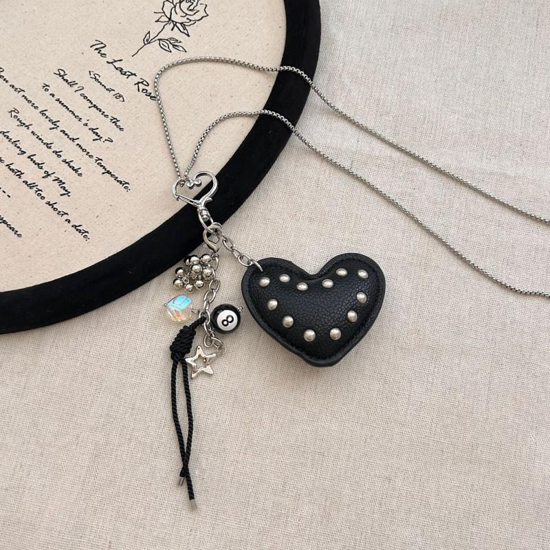 Black Leather Heart Pendant Necklace Women Minimalist Chic Long Chain Style Lightweight Fashion Accessory Black Heart Pendant Necklace - 616