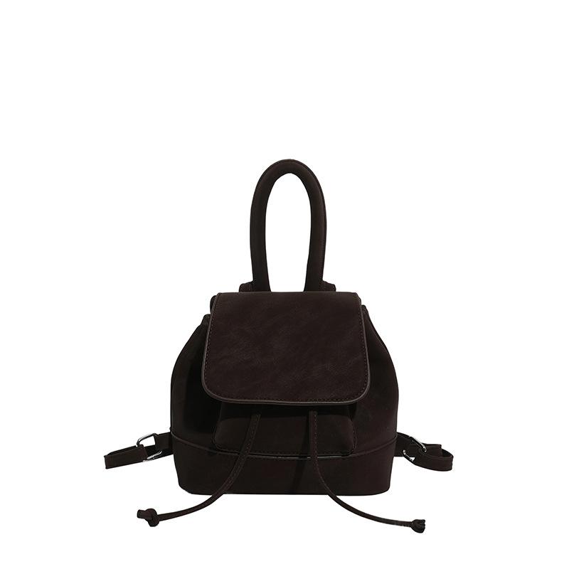 Dual Shoulder Bag, Commuter Backpack, Girlish and Versatile Handbag with a Water Bucket Design