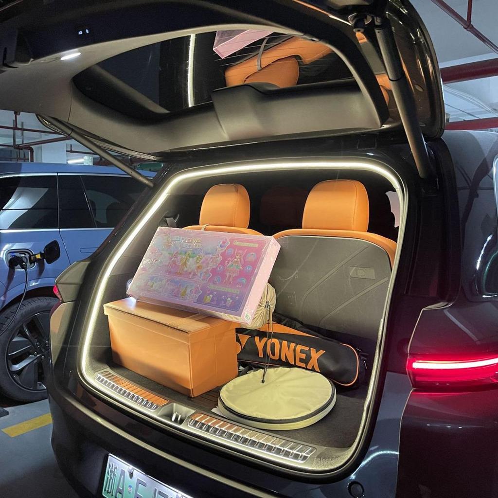 LED kufr Geely Xingyue L a světelný pás Atmosphere pro snadnou instalaci do modelů Xingyue, Boyue a Binyue