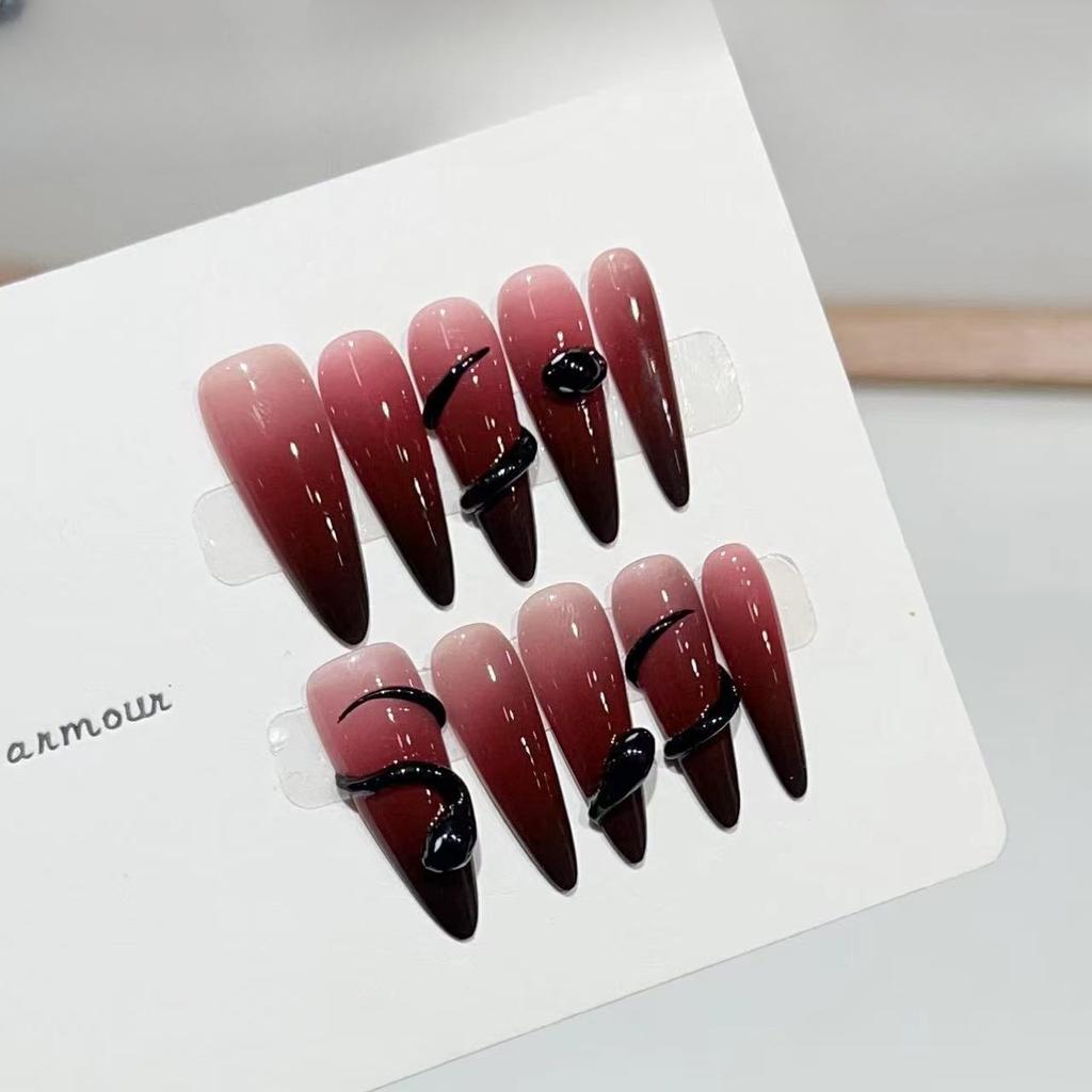 Snake Year Limited Personalized Venom Snake Nail Art Wearing Armor High-end Sweet and Cool Hand-painted French Armor