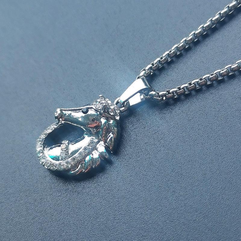 

Модная мужская подвеска в виде бриллиантовой лошади, креативный дизайн, тренд, горячая распродажа серебряный