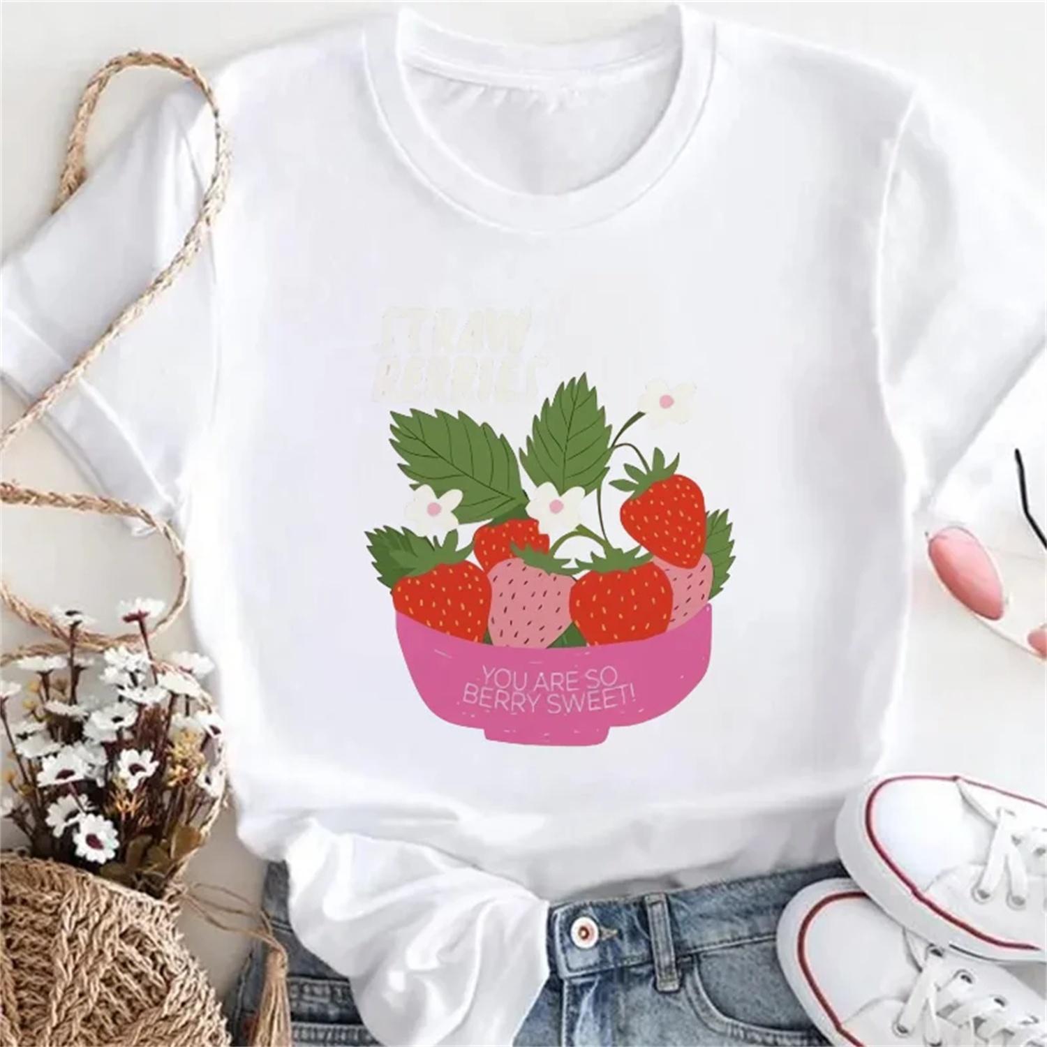 

Cute Beach Style Summer New Sweet Strawberry Print Pattern Fashionable Women s Cartoon Print Casual Versatile White Top T-Shirt XXXXXL білий