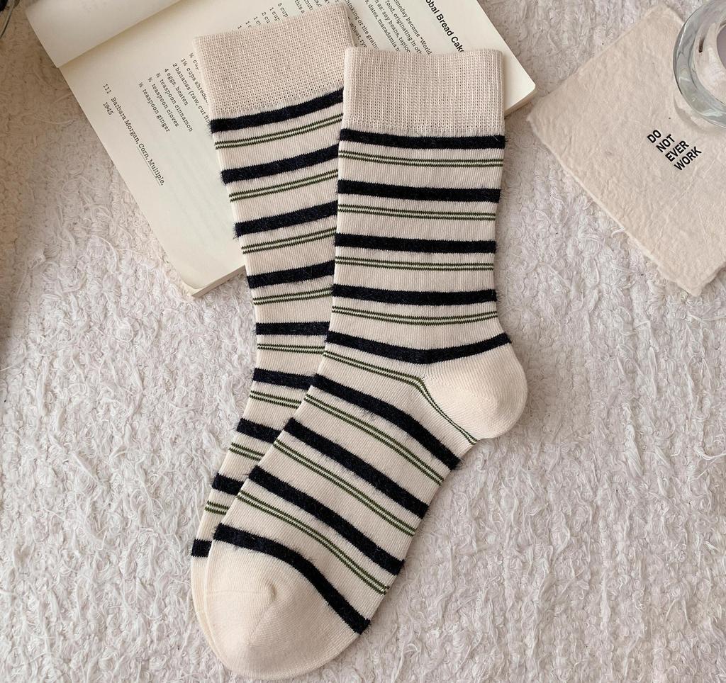Hairy Contrasting Color Sweet Tube Socks Colorful Retro Striped Socks Personalized Splicing Socks Fashion