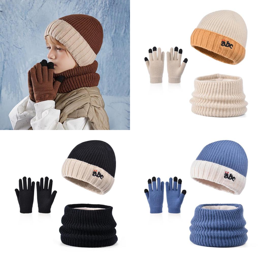 Chapéu de Inverno de Malha Infantil com Letras Bordadas e Abas para Orelhas para Calor ao Ar Livre