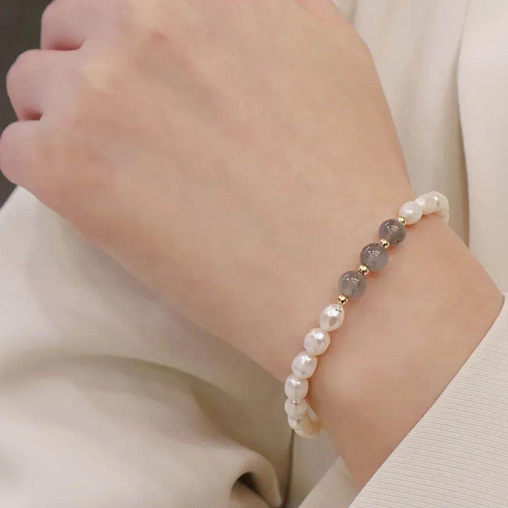 HENGSHENG 6-7mm Rice Shape Freshwater Pearl Bracelet for Women 19.5cm Elastic Rope Moonstone Crystal Bracelet Jewelry Gifts