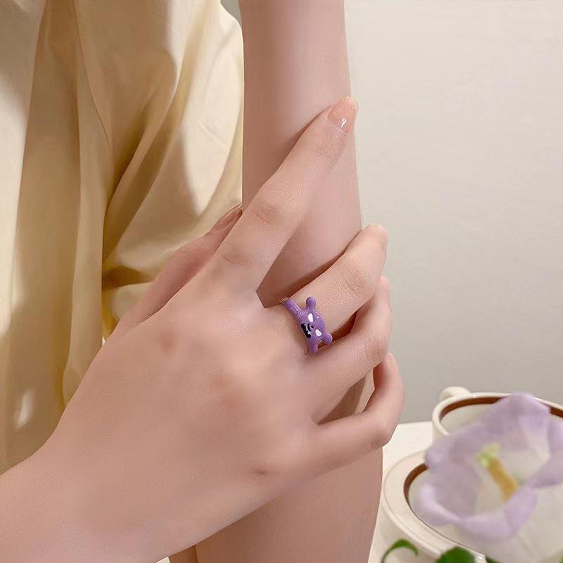 "Funny Black Cat Cartoon Ring - Big Eyes, Cute Gift for Girlfriends & Couples"