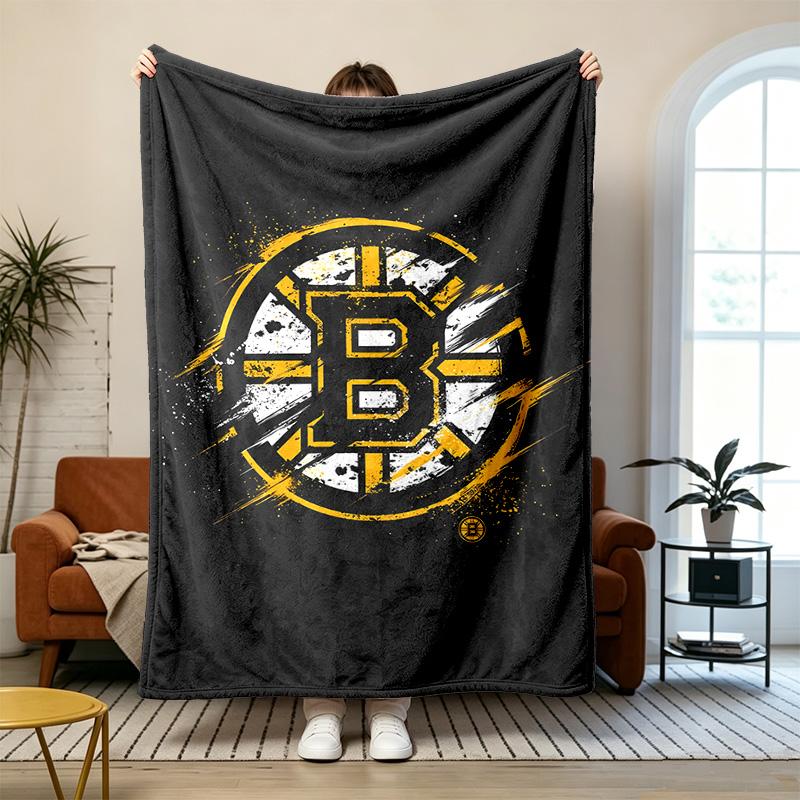Boston Bruins Soft and Comfortable Flannel Suitable for Sofas Living Rooms Outdoor Camping Travel and Also Makes a Great Anniversary Gift