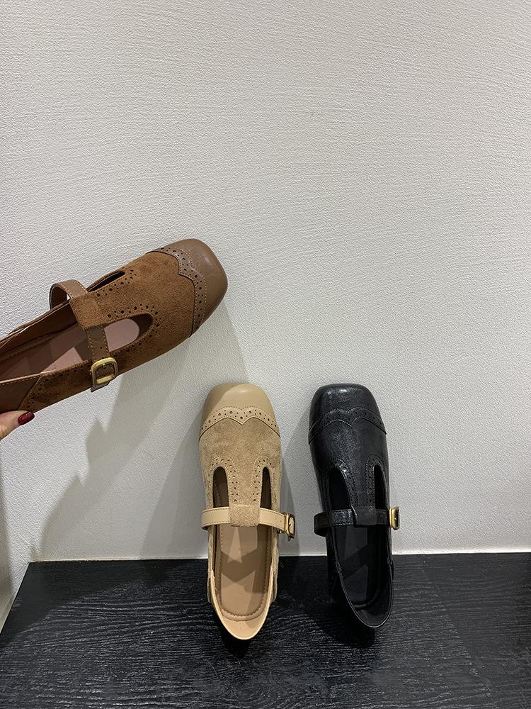 Retro Carved Square Head Shallow Mouth Single Shoes Flat-soled Small Leather Shoes Women's Niche Design French Mary Jane Shoes Autumn Women's Shoes