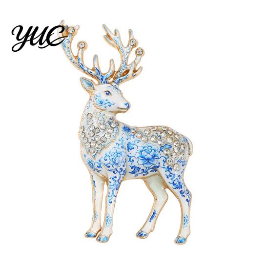 Blazers Rhinestone Brooch Christmas Reindeer with Rhinestones, Animal Lapel Pin for Women Elk Men, Dresses Scarves Jewelry Accessory Weddings Parties