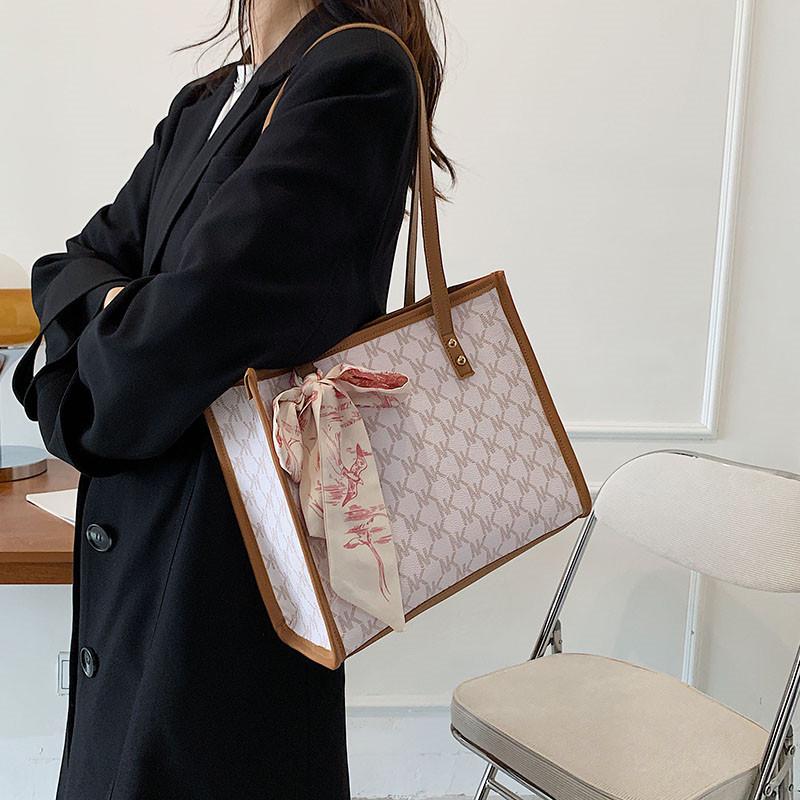 Women's 2022 Trendy Large Silk Scarf Shoulder Tote Bag