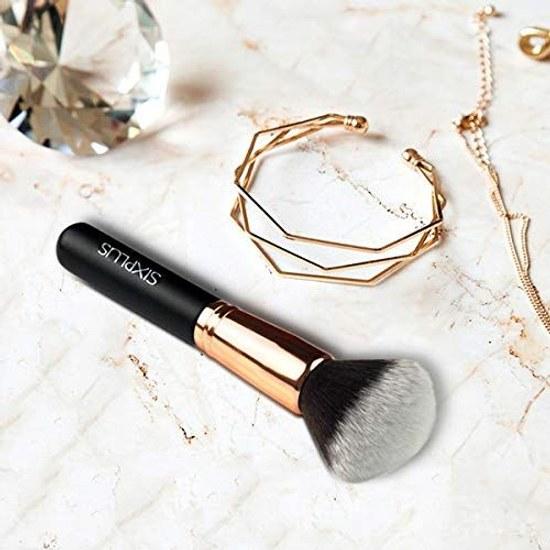 Six Plus Shikkusu Purasu Noble Gold Powder Brush F01 (Black)