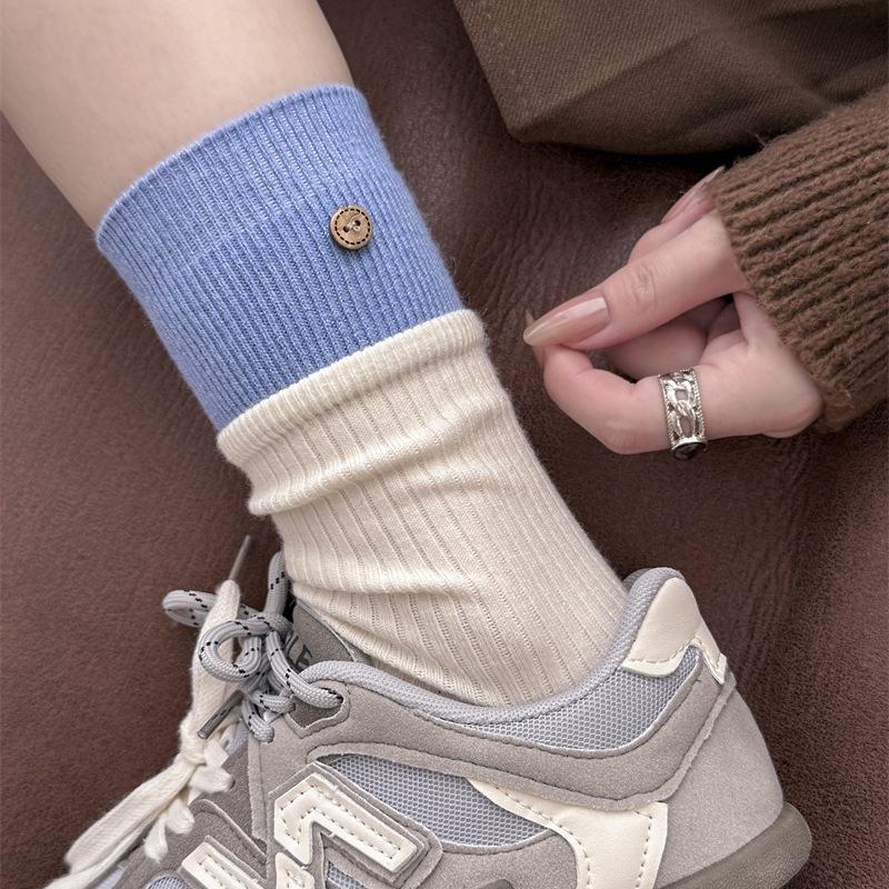 Retro Wooden Button Cashmere Socks Color Matching Medium Tube Socks Thermal Stockings Micro-Pressure Stacking Socks
