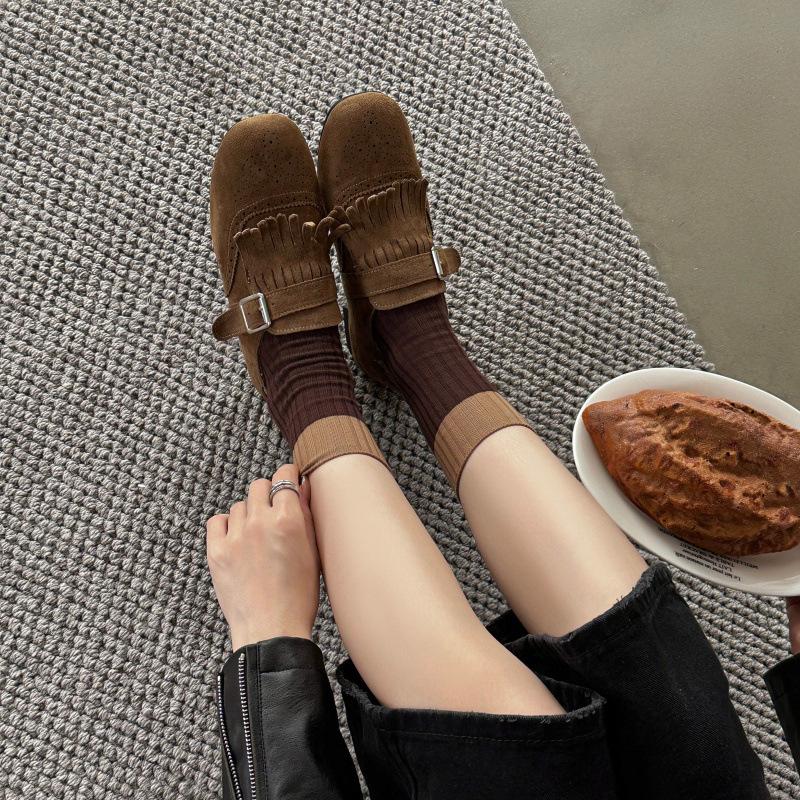 Versatile 2025 autumn new retro fringed suede fashion shoes