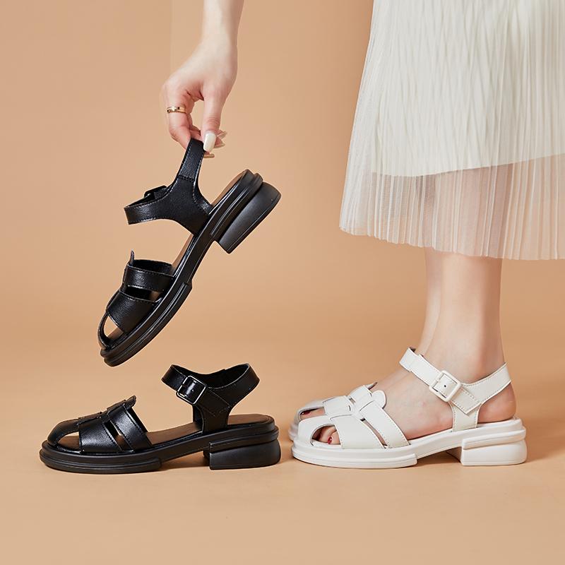 Модные черные сандалии-гладиаторы для женщин 2024 года — фото 5