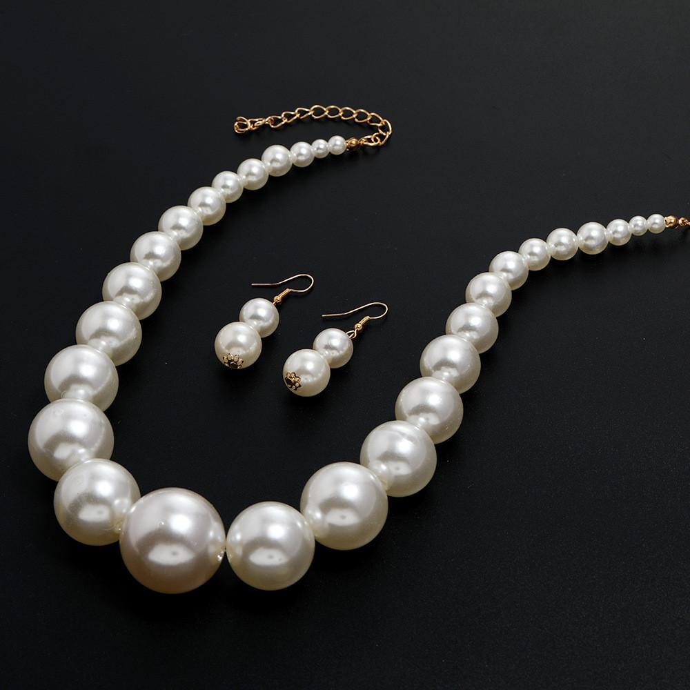 Fashion Necklace Pearl For Women With Multilayer Water Chain Geometric Pendant