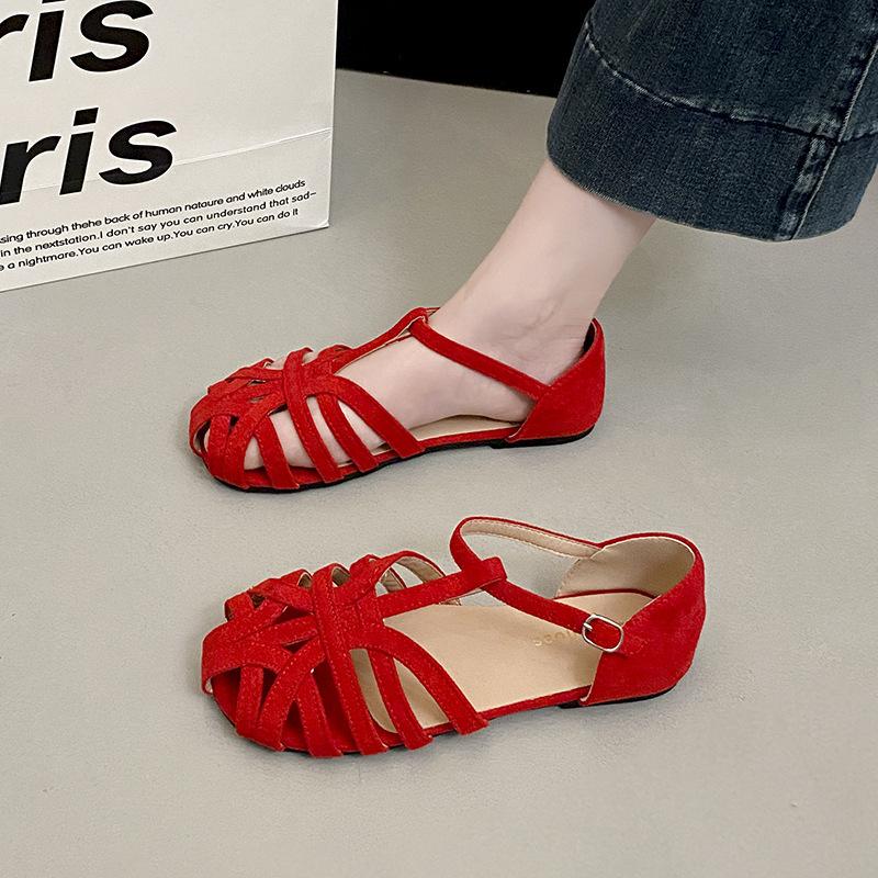Flat-soled sandals women's summer new hollowed-out bag head sandals woven retro soft-soled niche sandals women