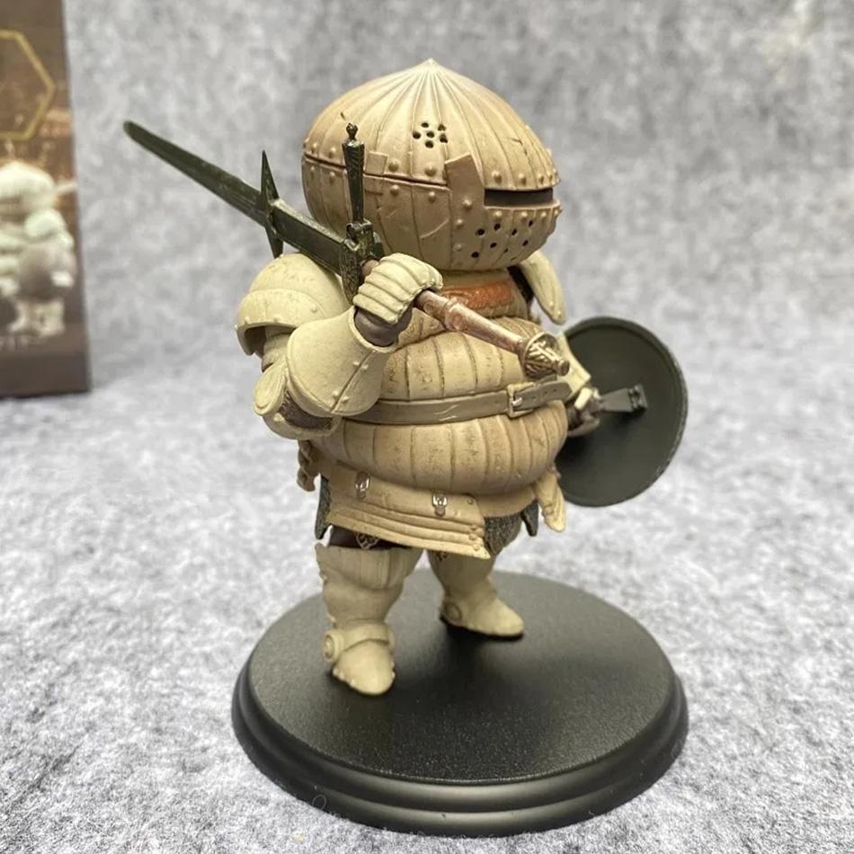 Spirits Q Collection Dark Souls Siegmeyer of Catarina PVC Figure Collectible Model Toy gift