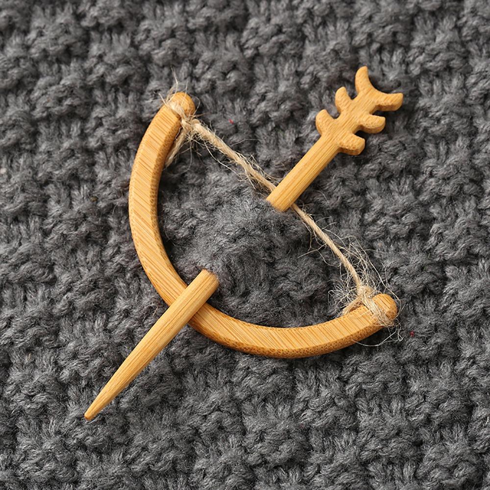 Umbrella Dancing Piggy Wooden Brooch Bunny Kitty Scarf Buckle Cute Animal Sweater Pin  Sweater